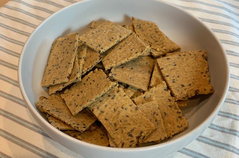 Keto Sesame Flaxseed Crackers