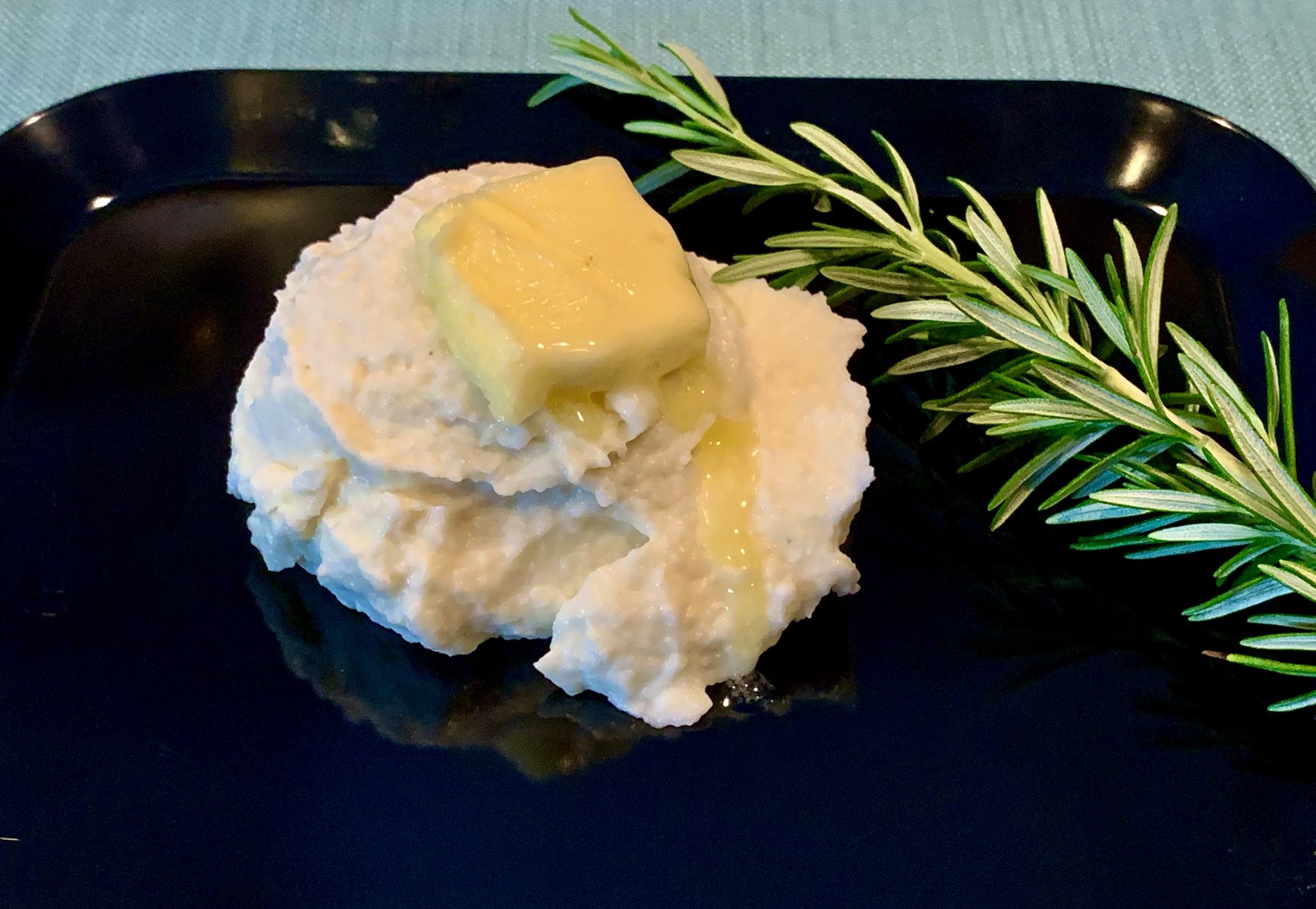 Creamy Mashed Cauliflower - SeriousKeto